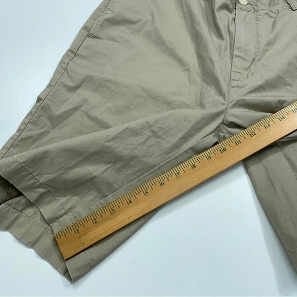 Vineyard Vines Mens Size 32 Khaki shorts 0483 - Picture 7 of 9